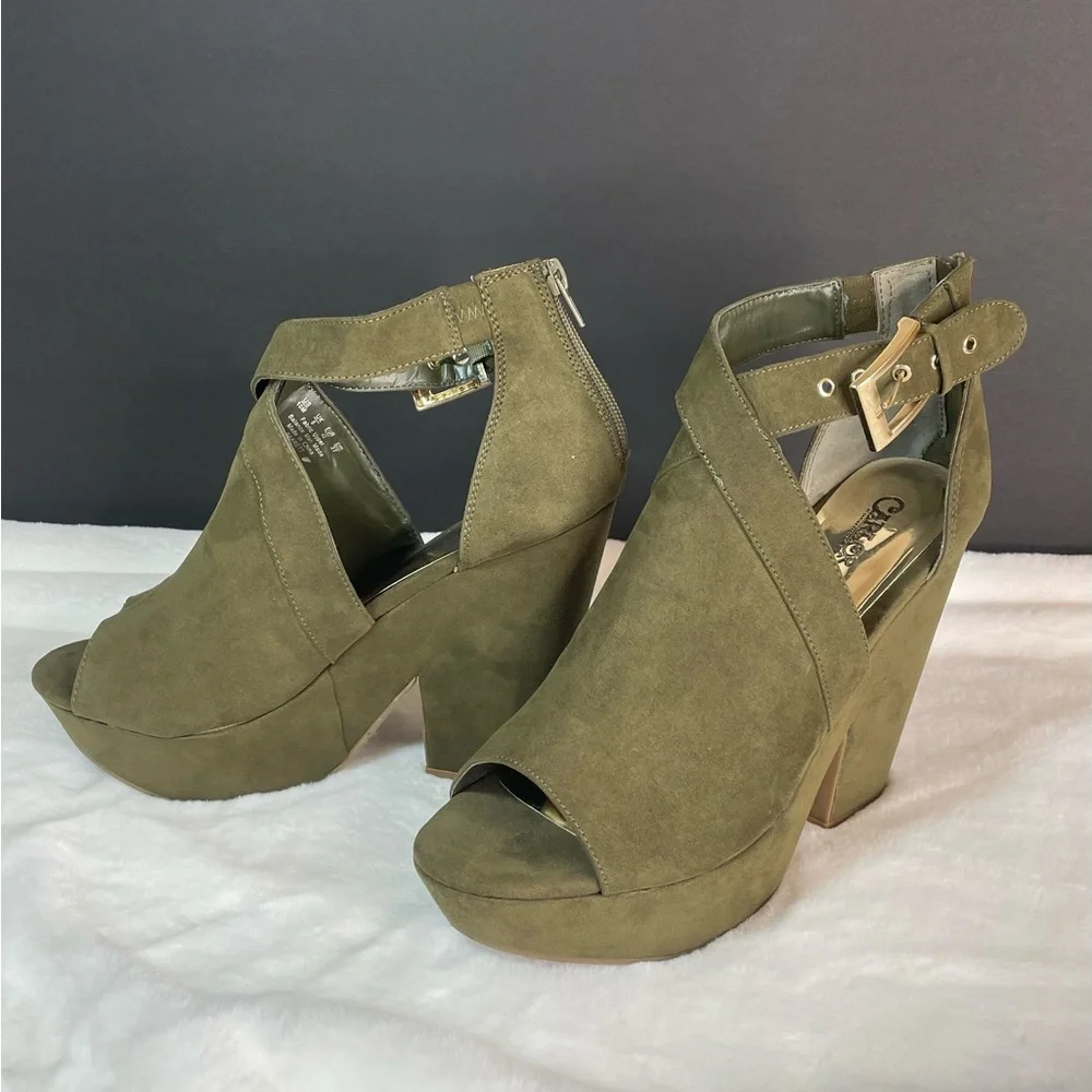 Carlos by Carlos Santana Barrett Sandal Womens 10